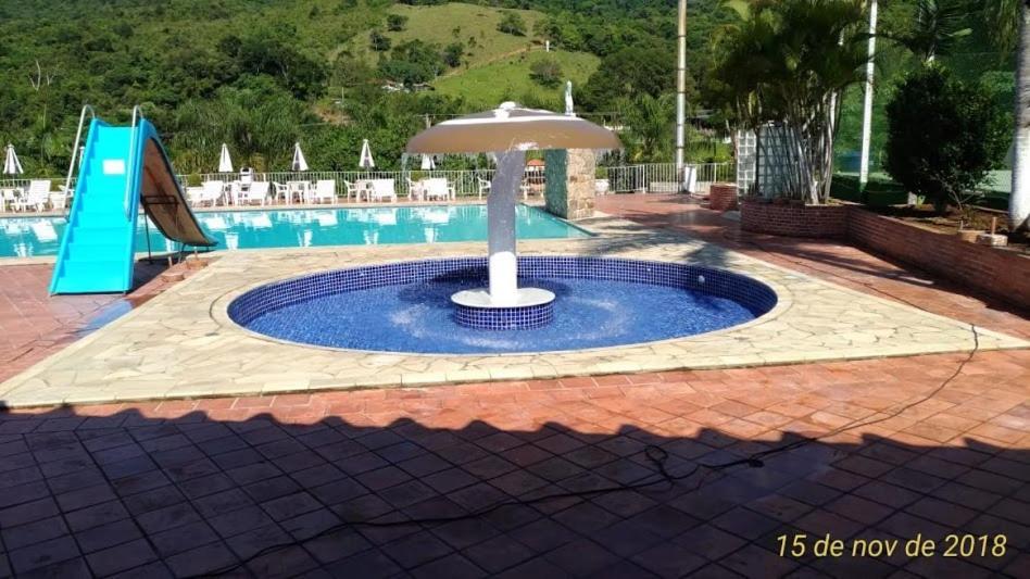 Flat Cavalinho Branco Com Piscina Aquecida 11M - 5 Min Da Praca Aparthotel Águas de Lindóia Εξωτερικό φωτογραφία